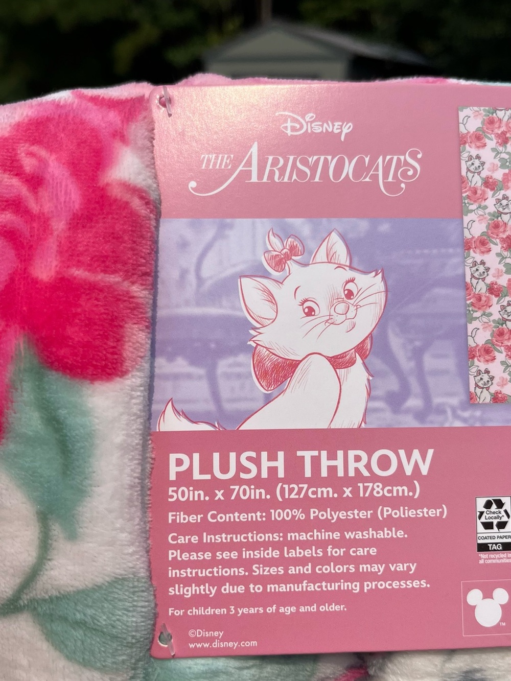 Disney The Aristocats. Marie. Plush Throw - Pink, White, Green